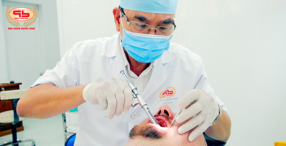 Injecting anesthetic when tooth extraction has effect for how long?