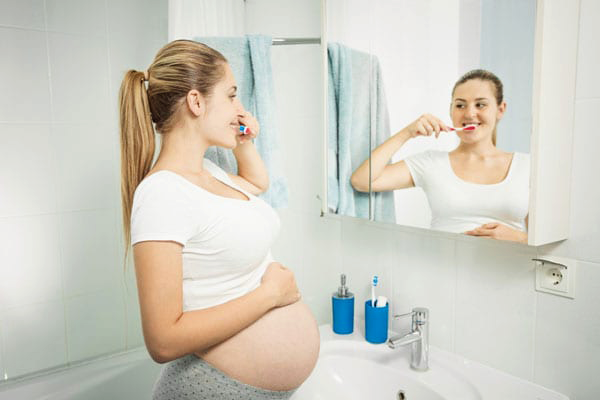 Pregnant women who are prone to dental disease should maintain good dental care habits.